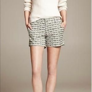 Banana republic Elephant Hampton shorts - size 8
